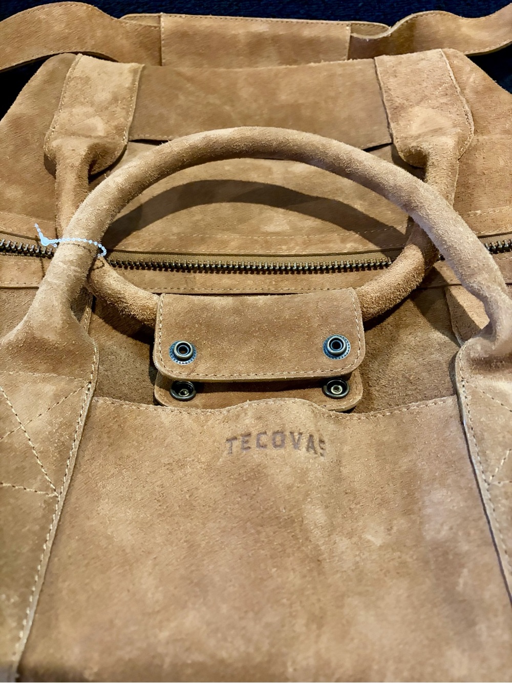 Tecovas Weekender Tan Suede Leather Medium Duffle Bag - Picture 3 of 8